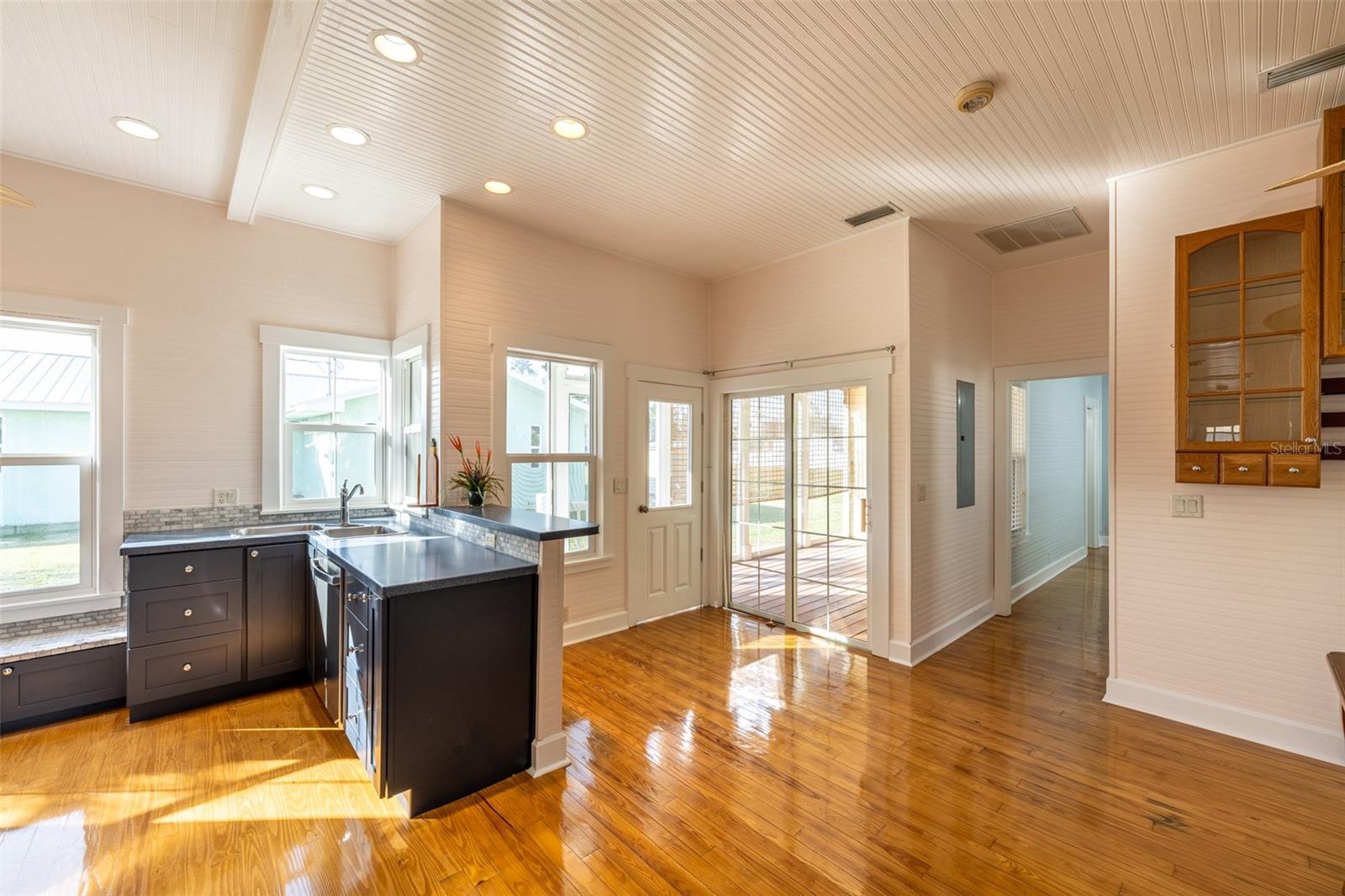 CORTEZ S OF CORTEZ RD - Residential