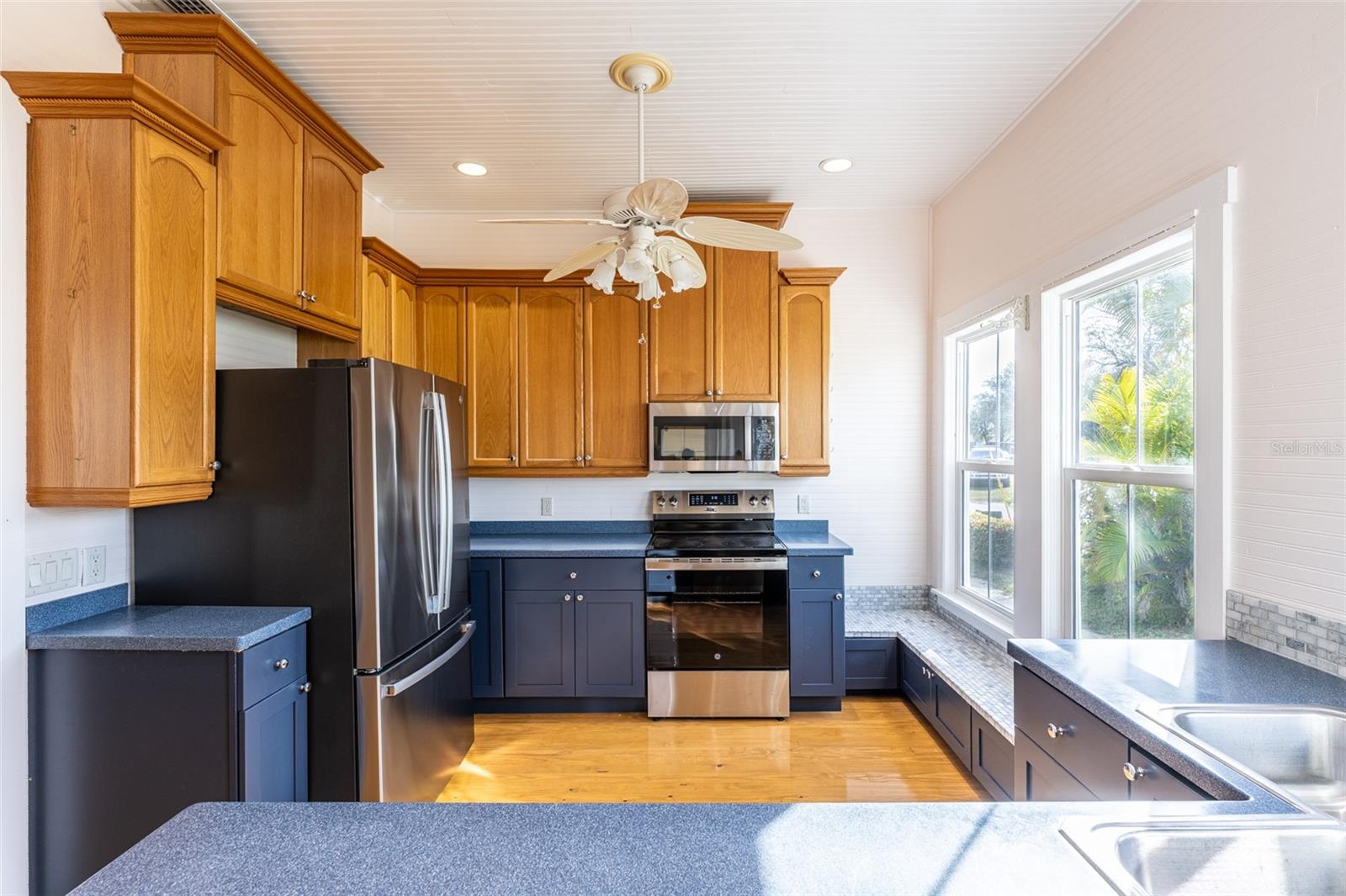 CORTEZ S OF CORTEZ RD - Residential