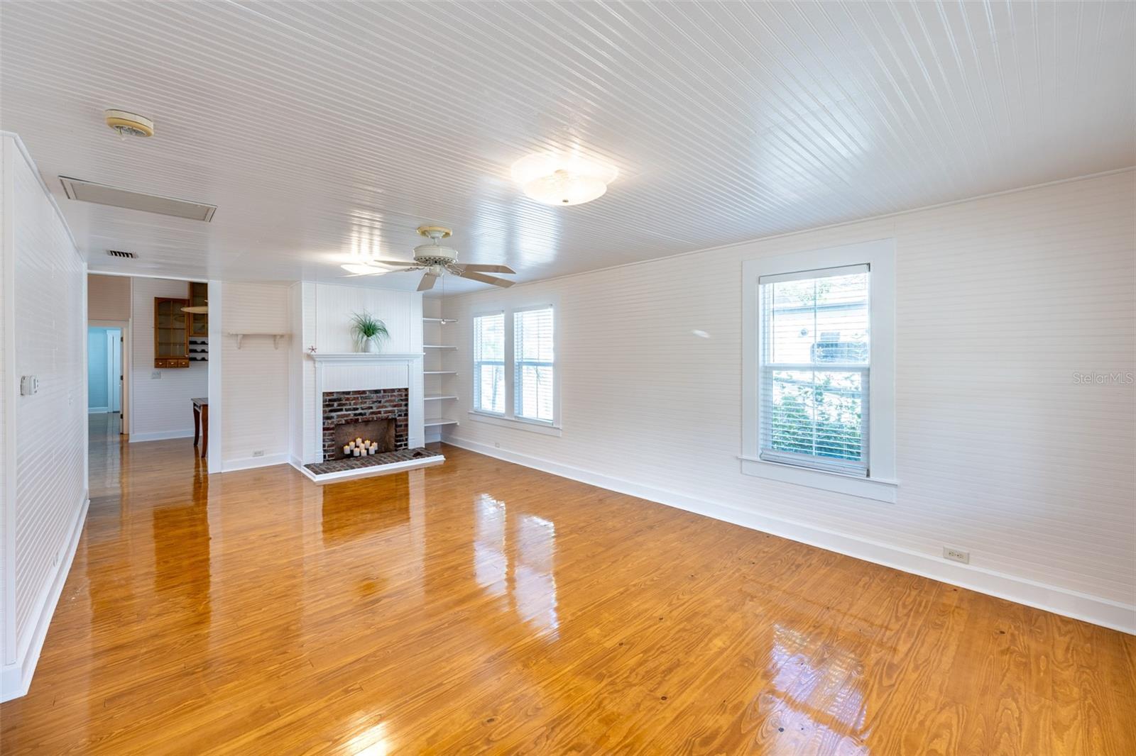 CORTEZ S OF CORTEZ RD - Residential