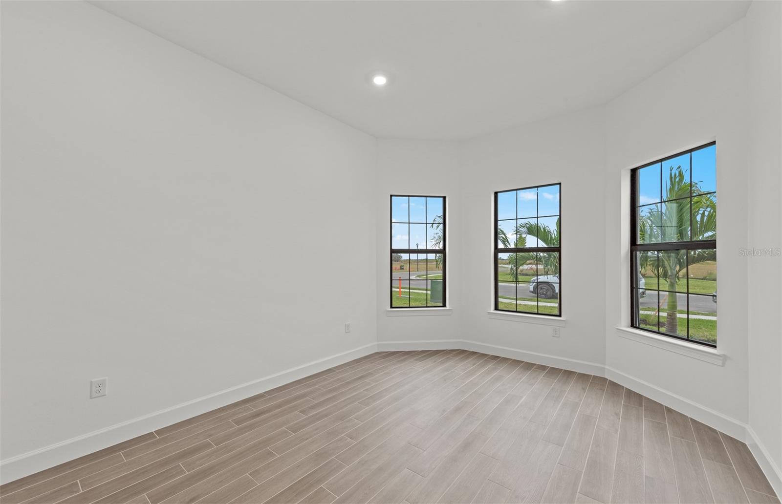 4632; DEL WEBB CATALINA AT LAKEWOOD RANCH - Residential