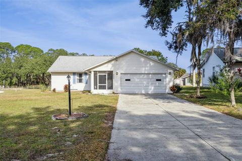 Photo of 1409 New Abbey Avenue, Leesburg, FL 34788 (MLS # S5141380)