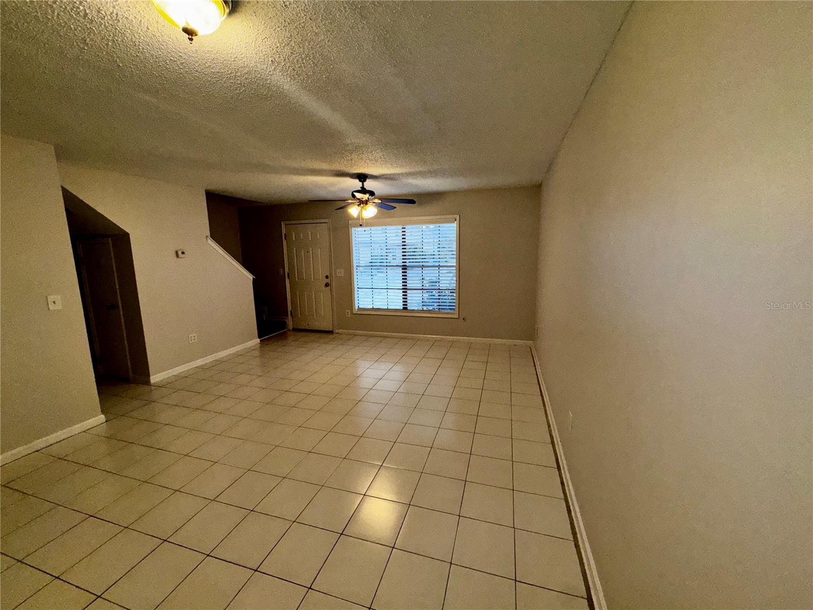 HIDDEN OAKS CONDO PH 01 - Residential Lease