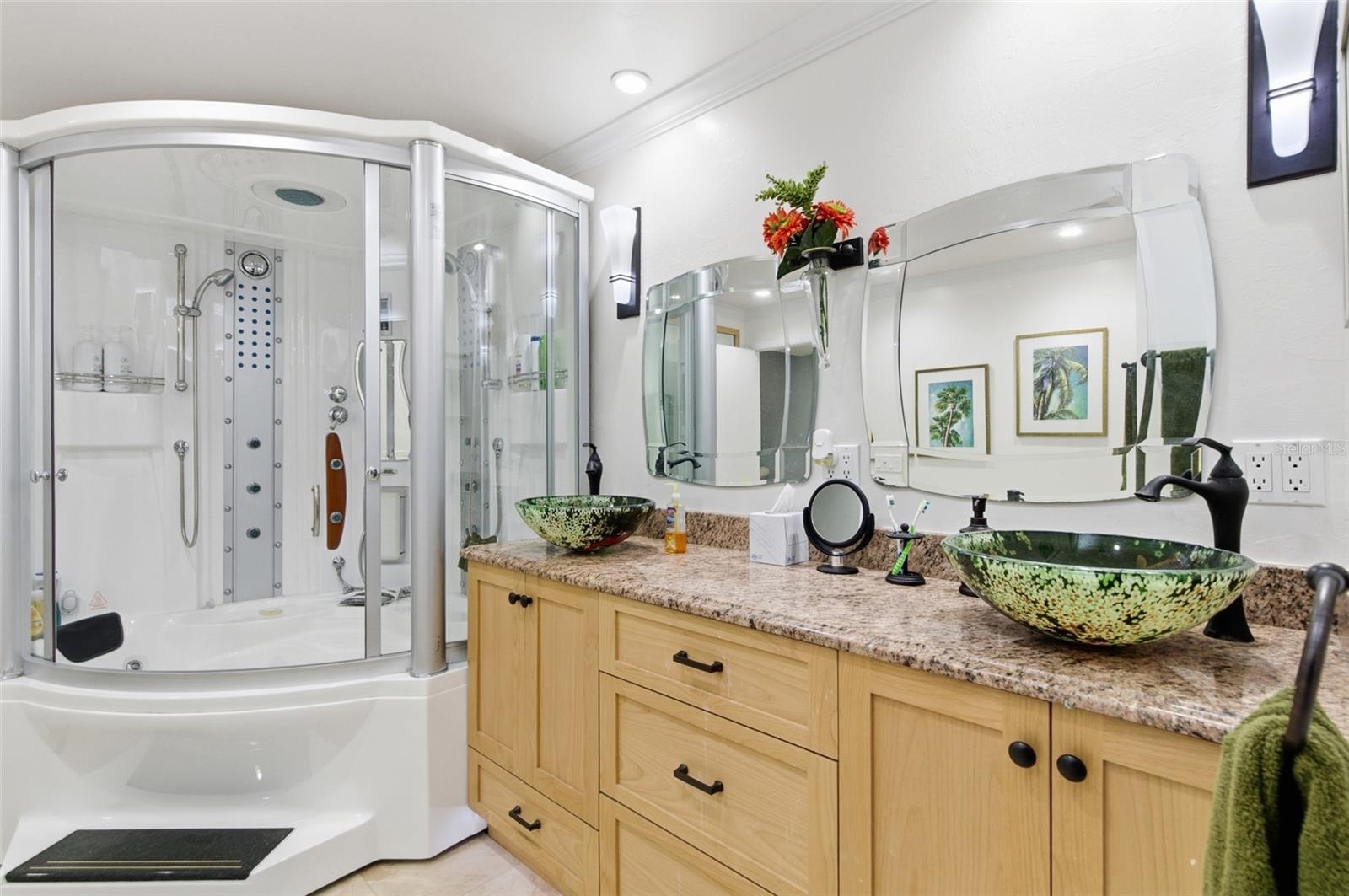 MARINA SOUTH SHORE CONDO - Residential