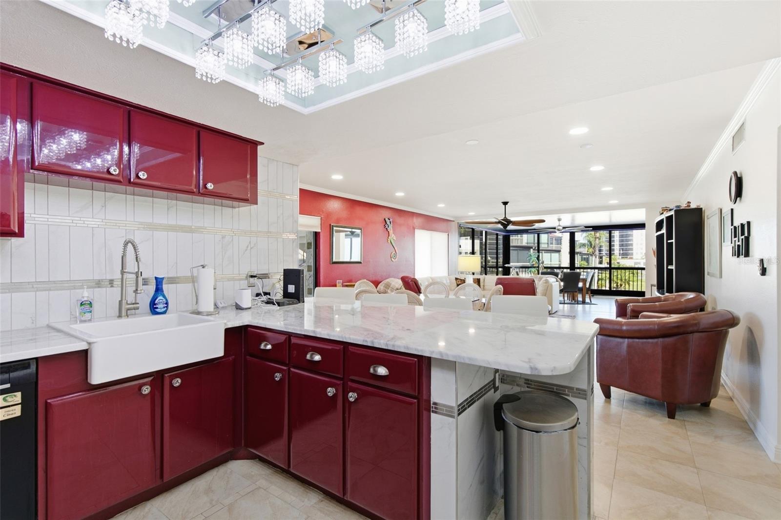 MARINA SOUTH SHORE CONDO - Residential