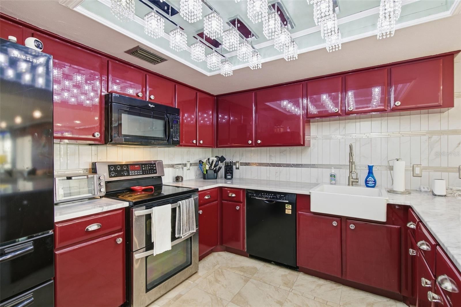 MARINA SOUTH SHORE CONDO - Residential