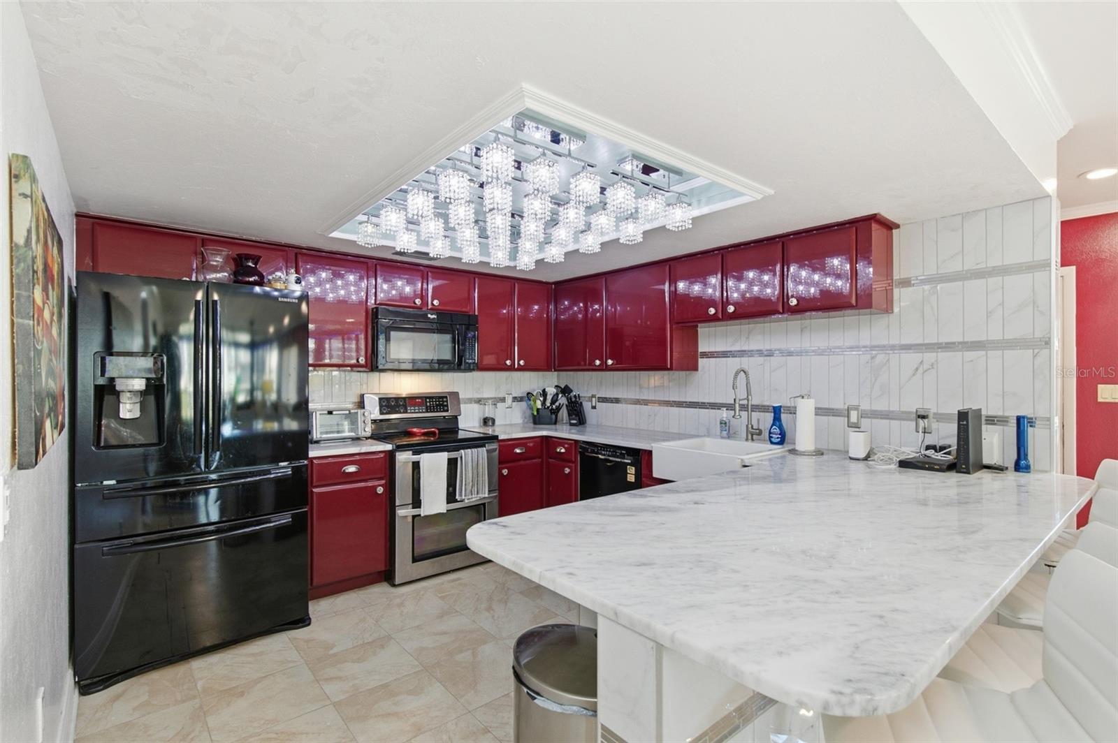 MARINA SOUTH SHORE CONDO - Residential