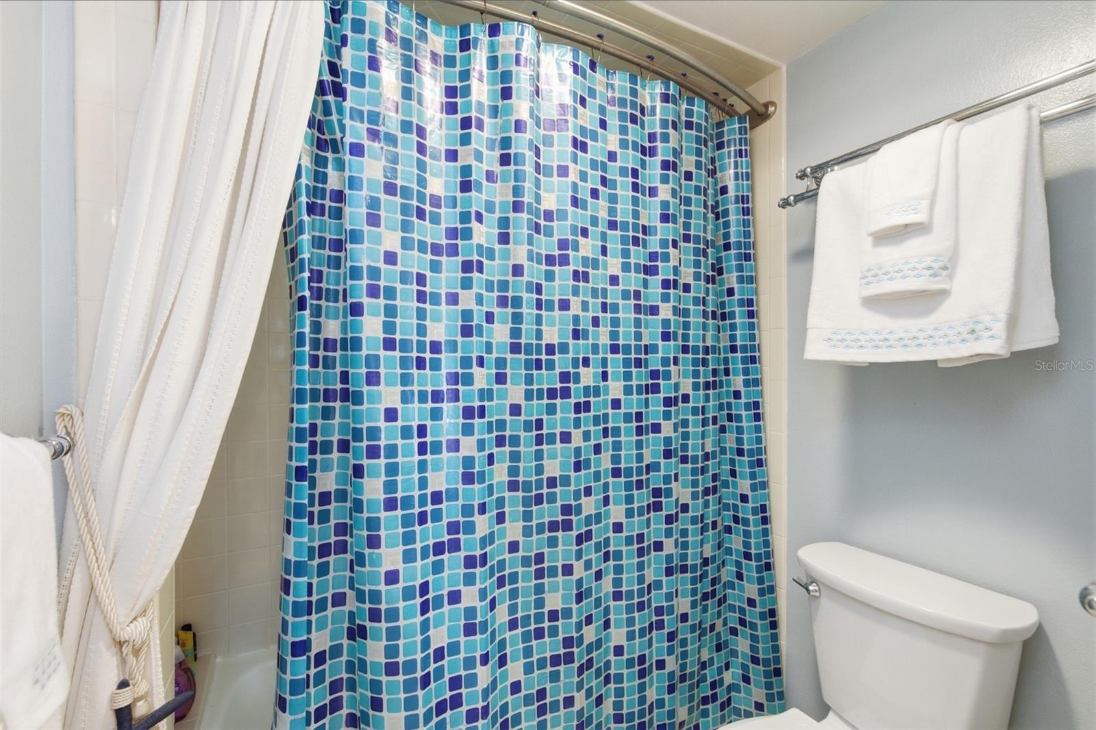 MARINA SOUTH SHORE CONDO - Residential