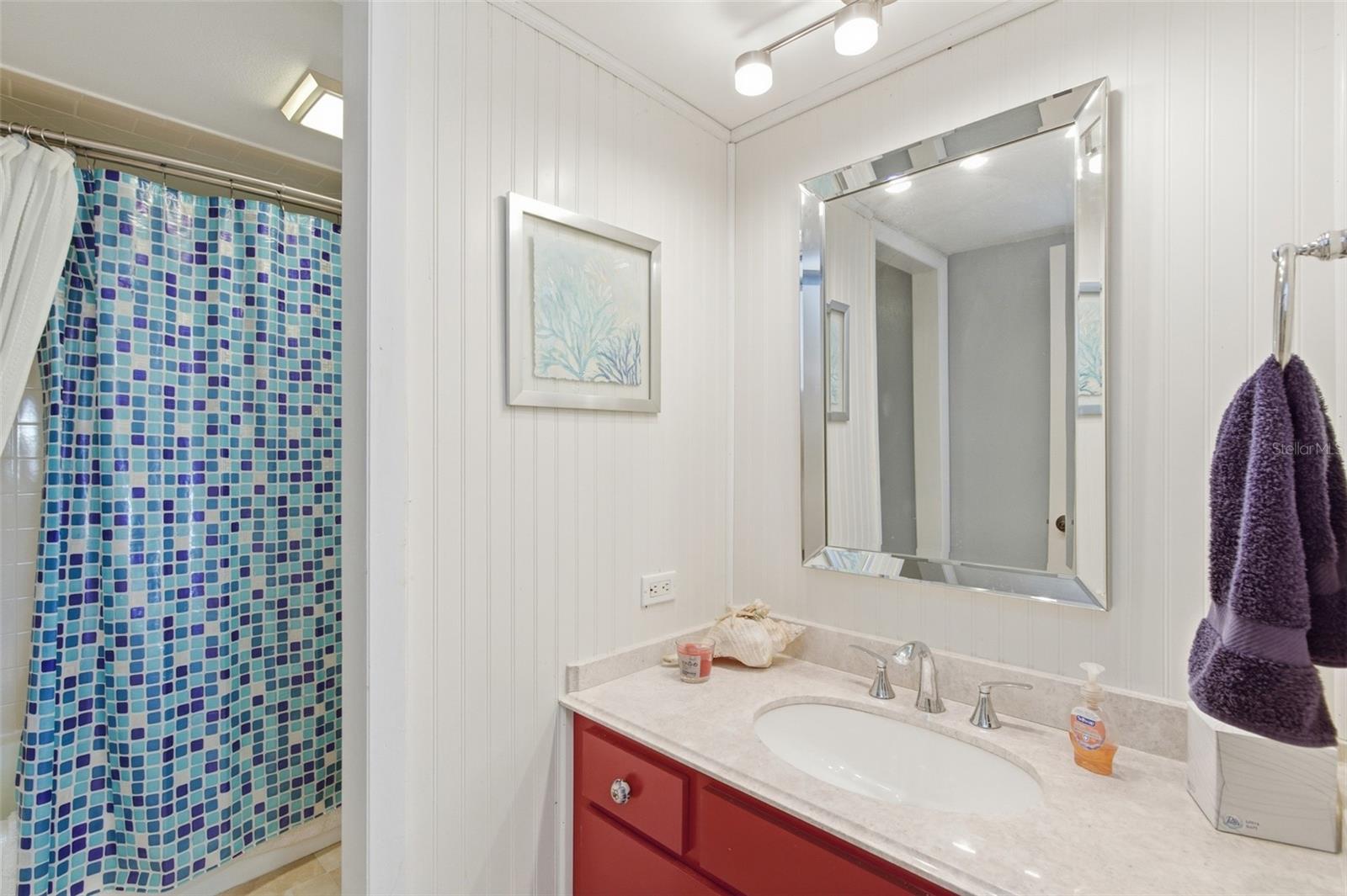 MARINA SOUTH SHORE CONDO - Residential