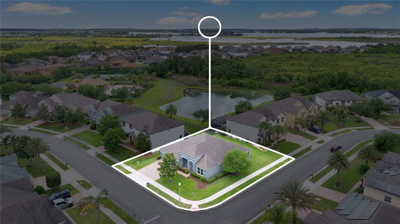 JOHNS LAKE POINTE - Residential