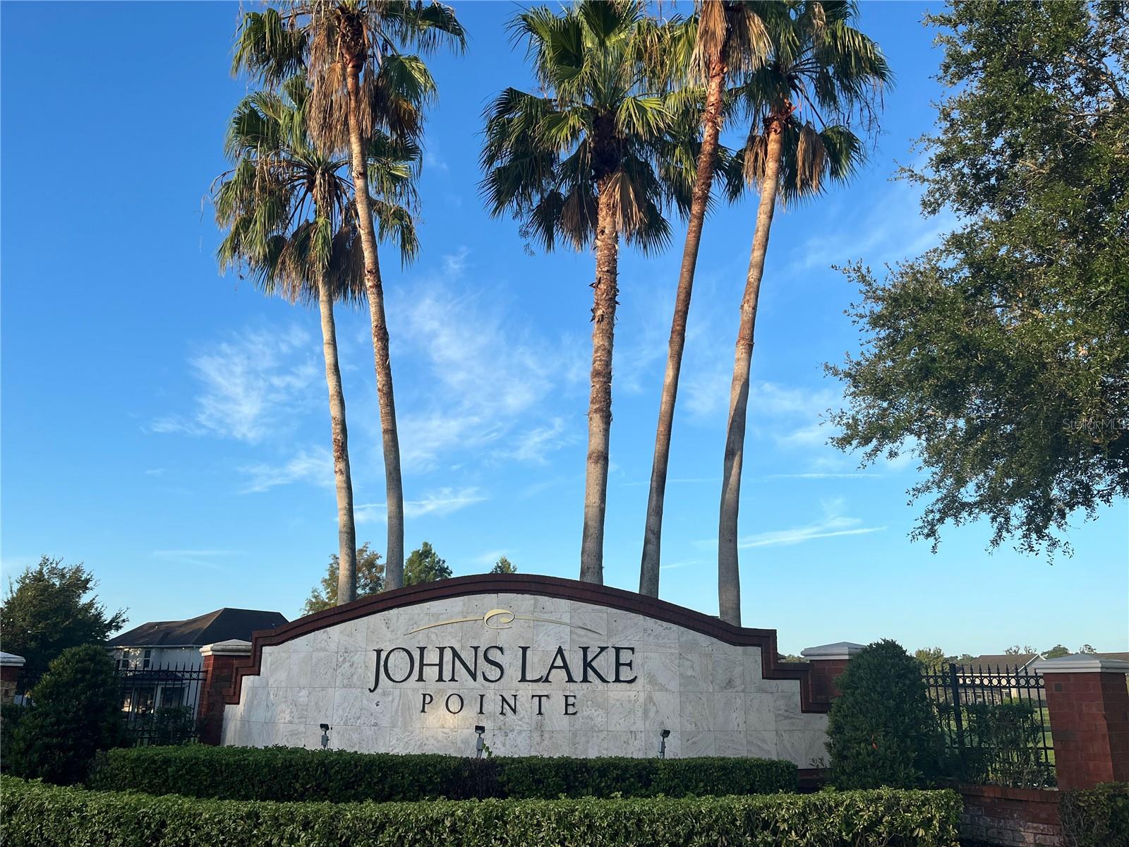 JOHNS LAKE POINTE - Residential