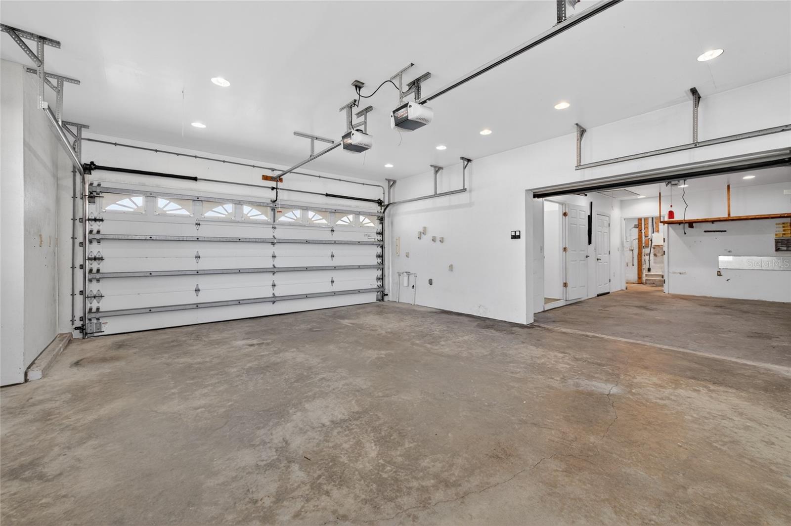 WHANORSHAM UNITS 01 & 02 - Residential
