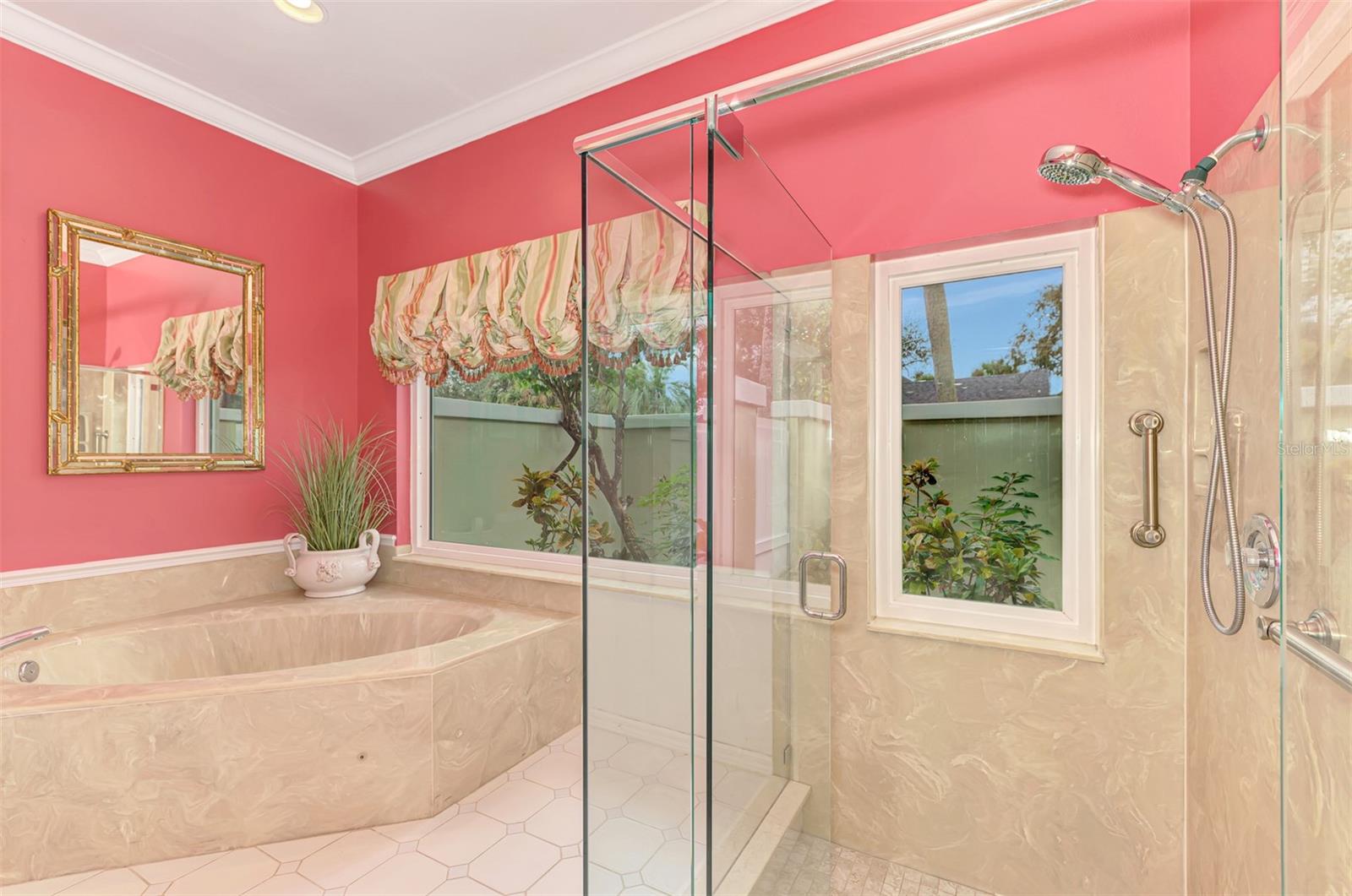 BOCA ROYALE - Residential