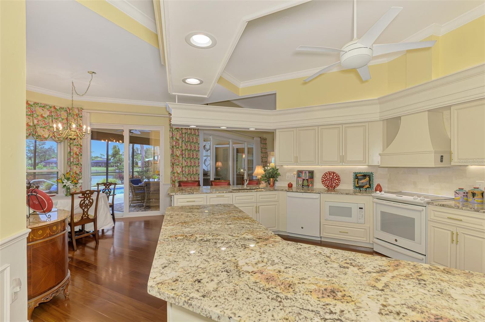 BOCA ROYALE - Residential