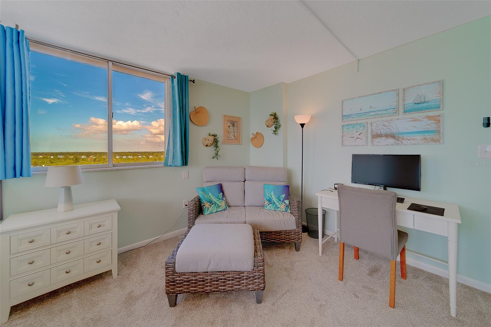 REDINGTON TOWERS BLDG 2 CONDO - Residential Lease