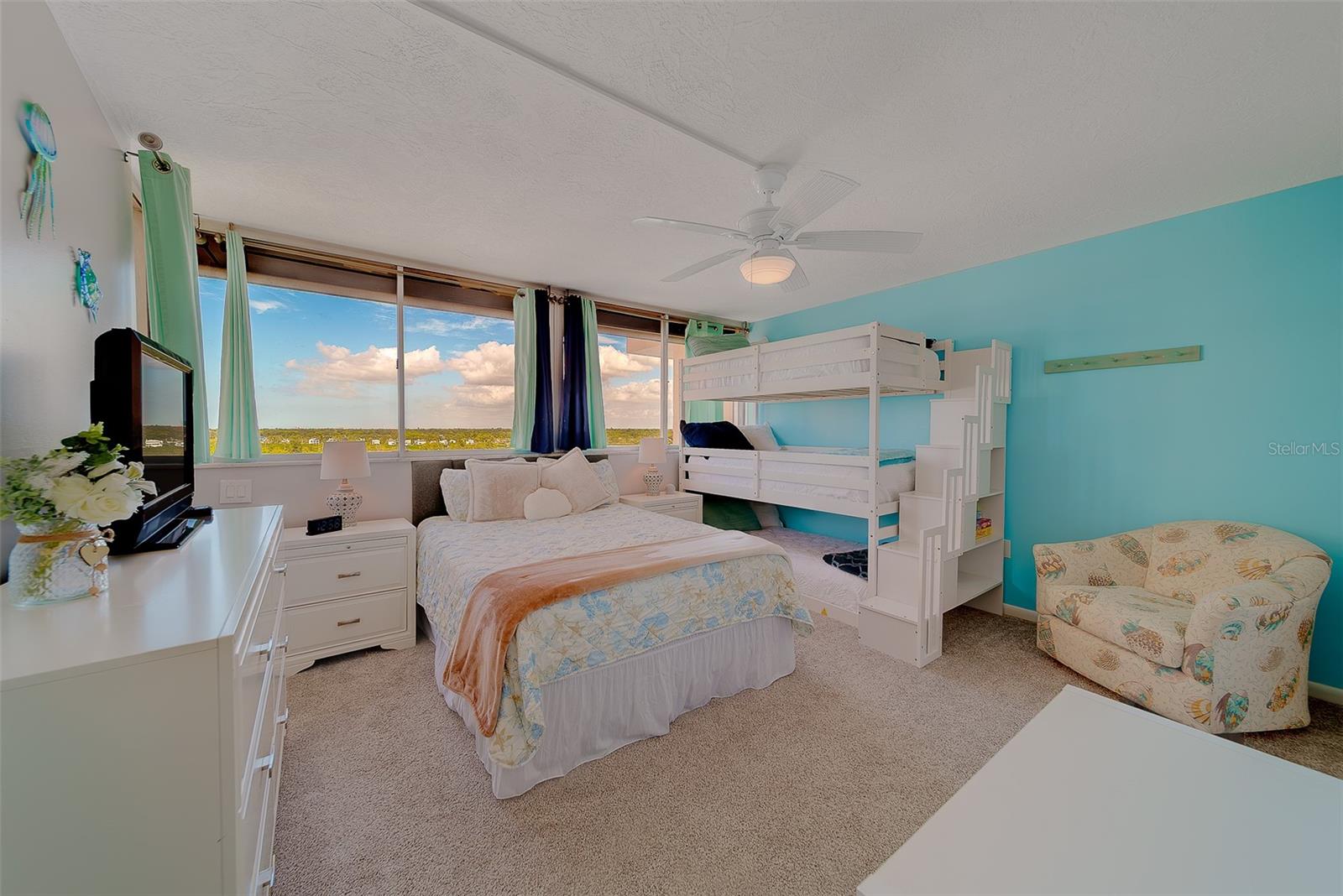 REDINGTON TOWERS BLDG 2 CONDO - Residential Lease