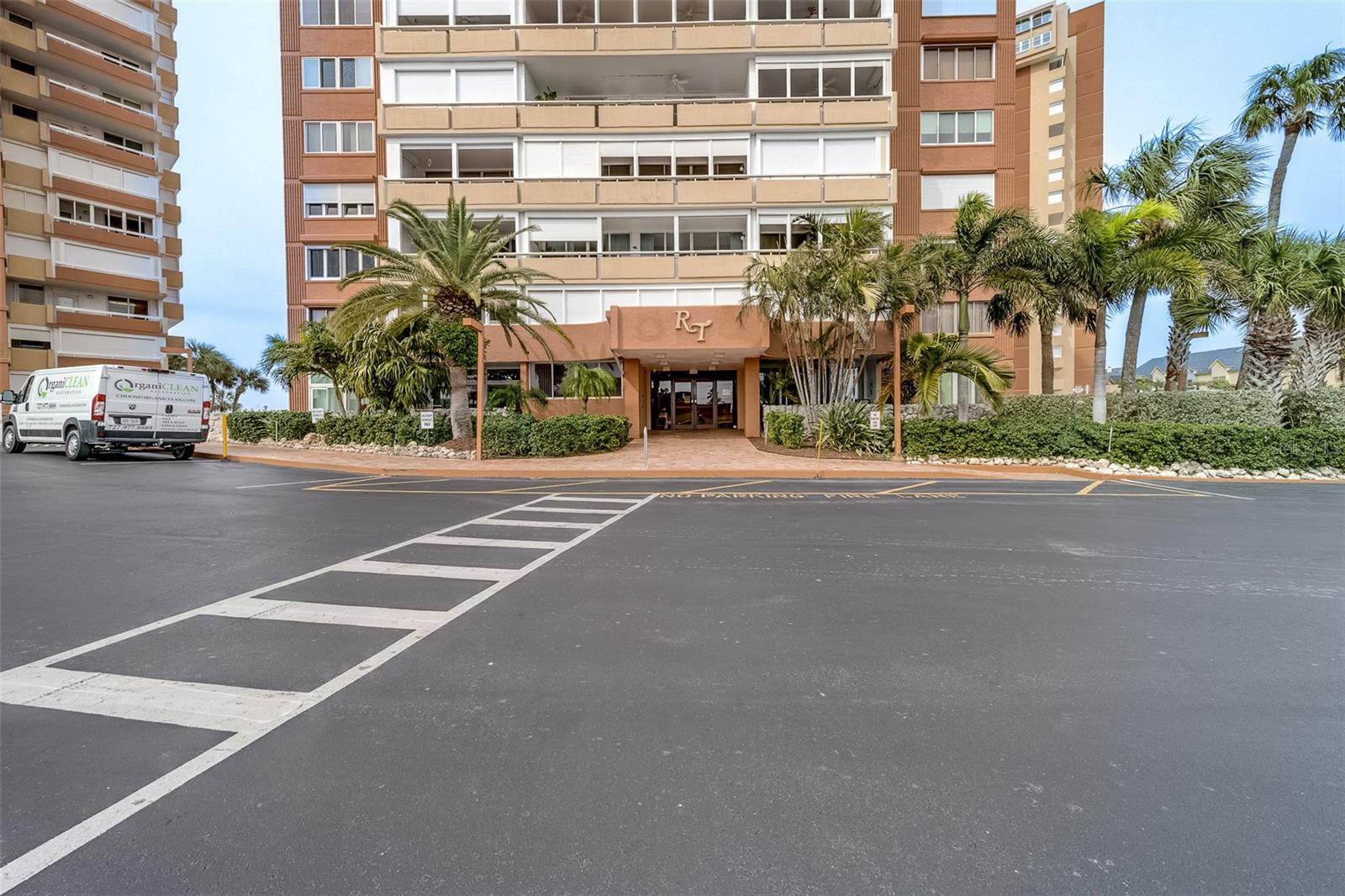 REDINGTON TOWERS BLDG 2 CONDO - Residential Lease