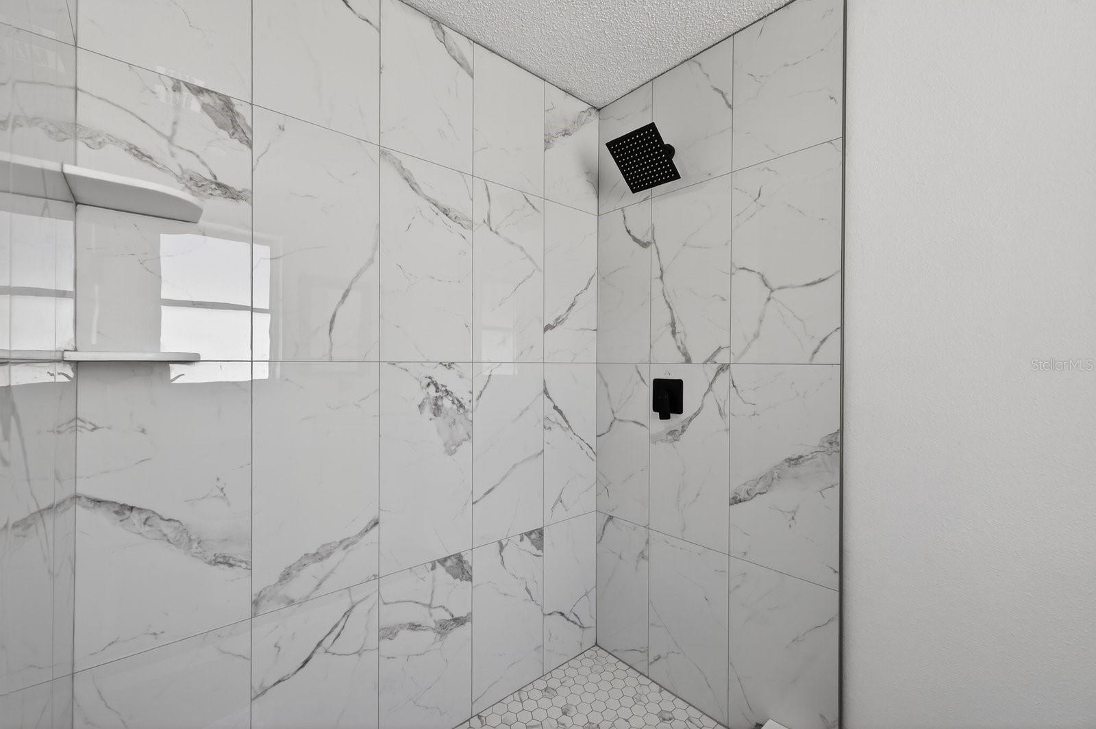 REGENCY PARK - Residential