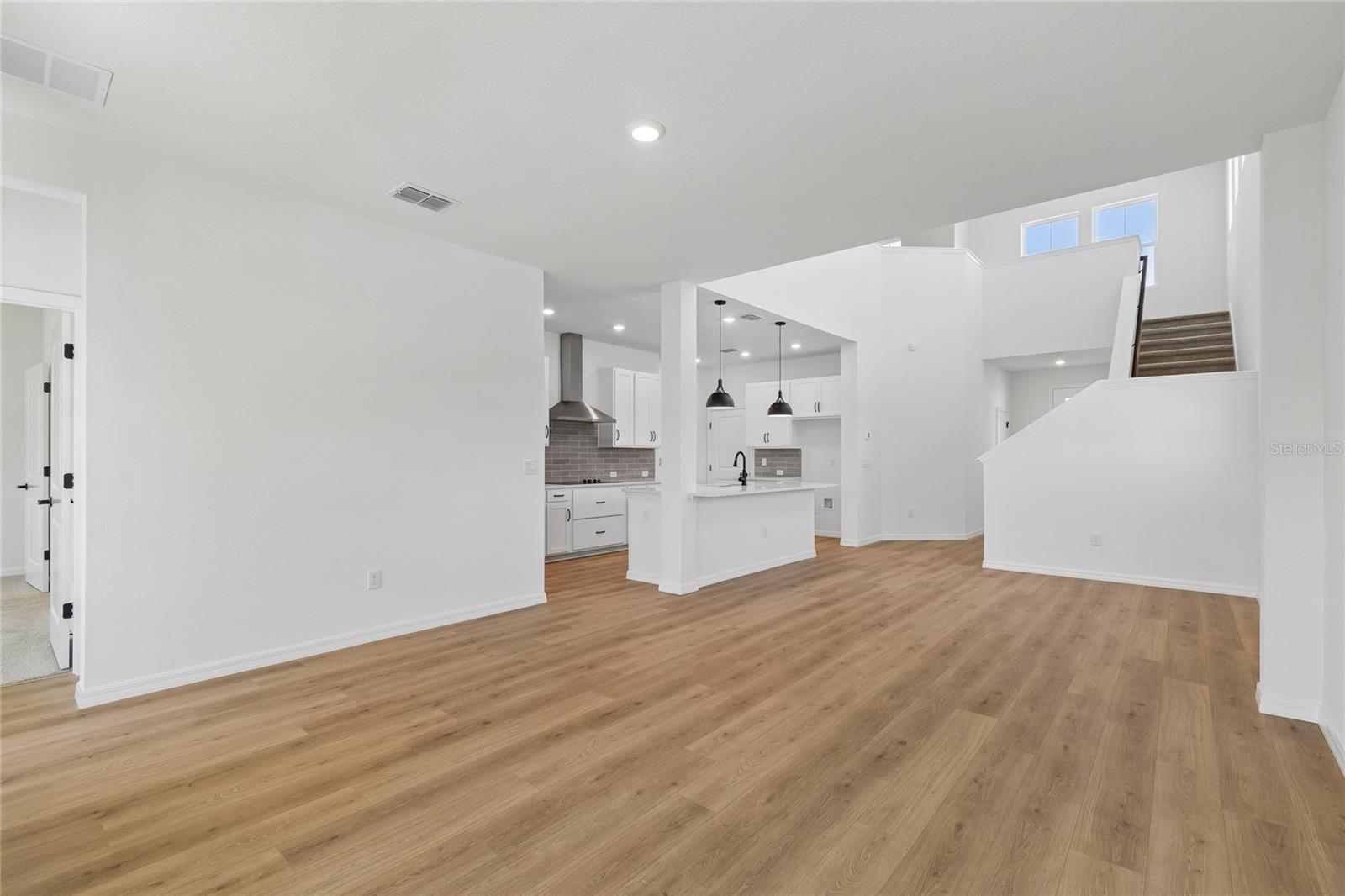 EASTLYN - Residential