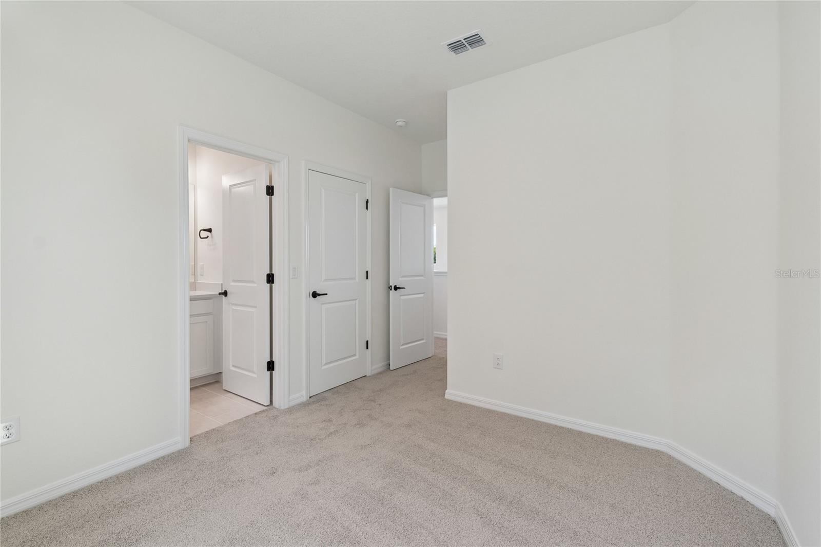 EASTLYN - Residential