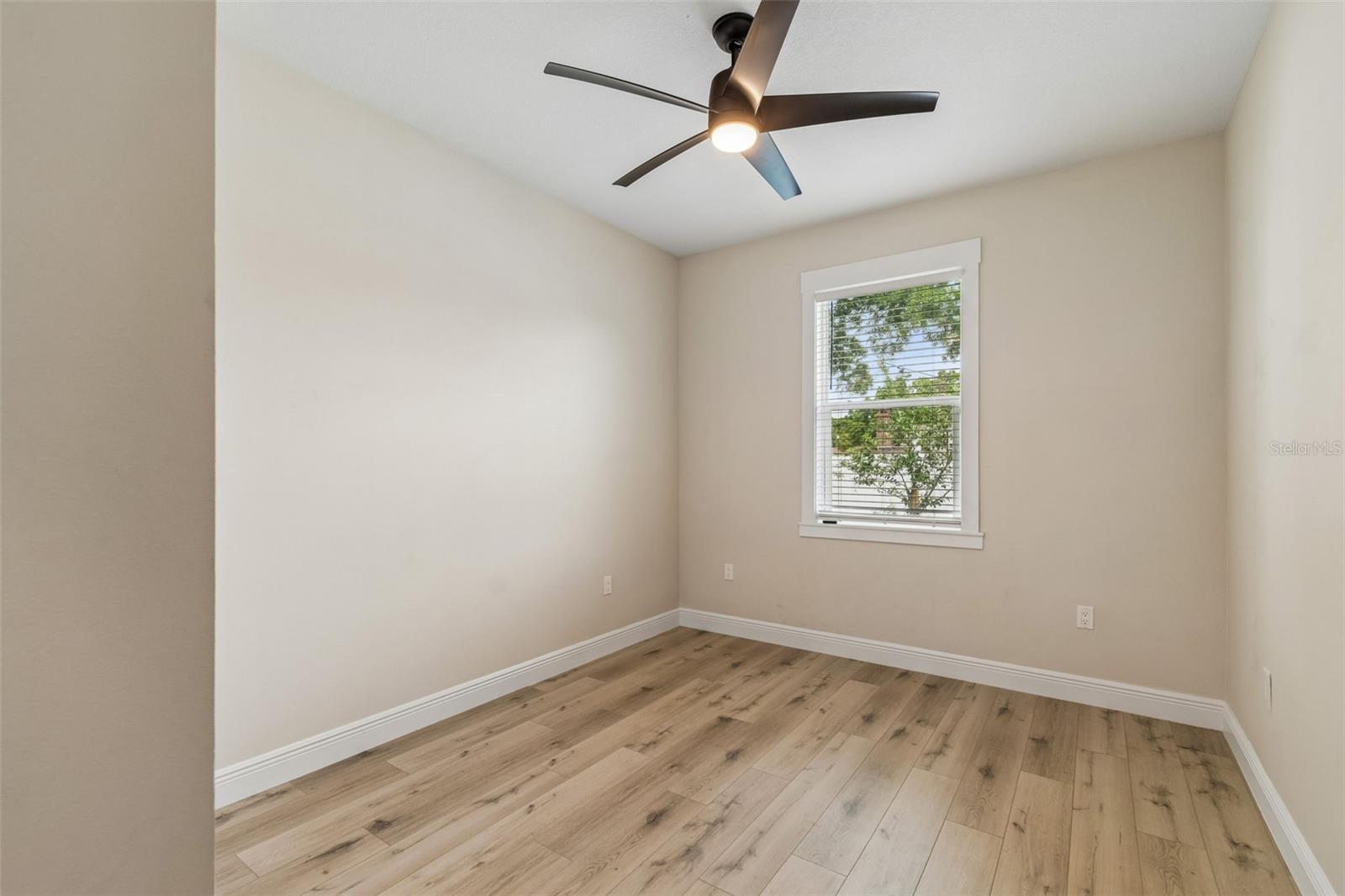 LORRAINE ESTATES - Residential