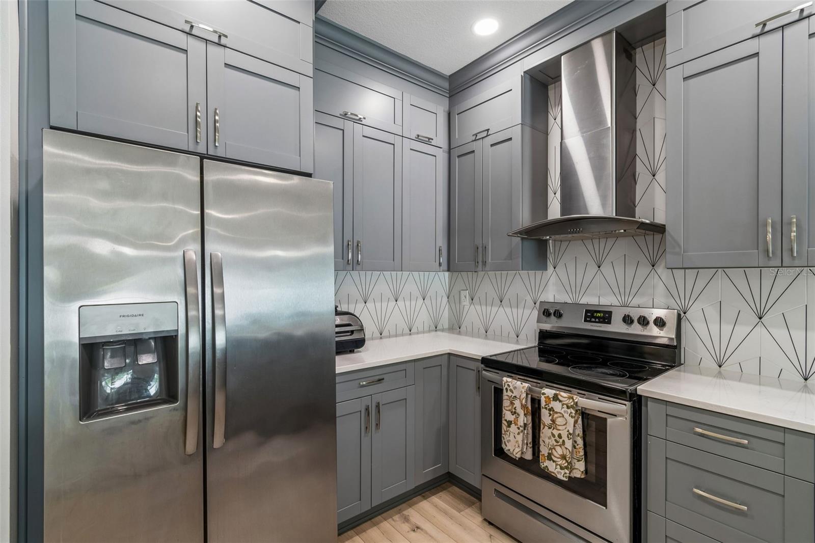 LORRAINE ESTATES - Residential