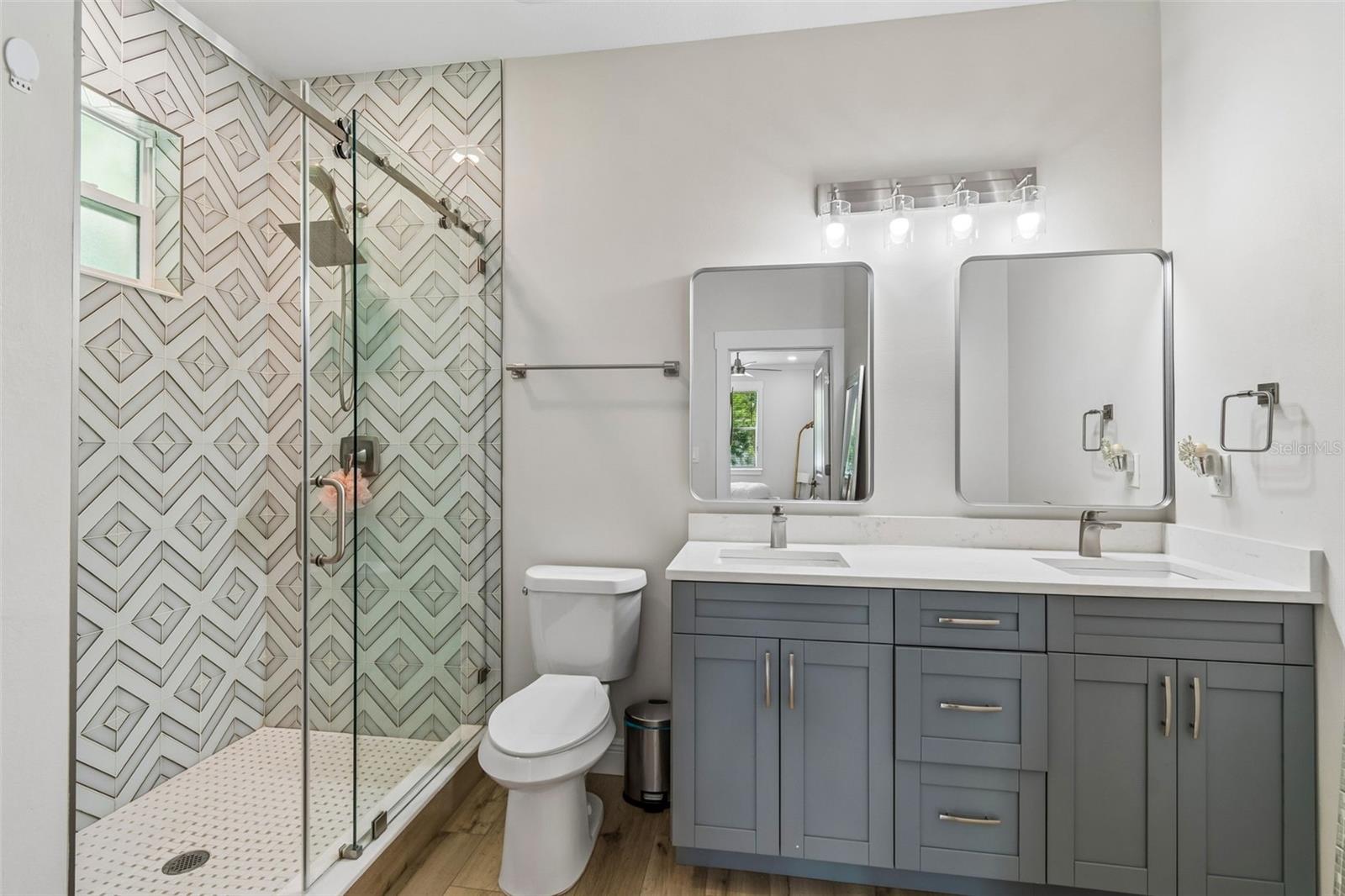 LORRAINE ESTATES - Residential