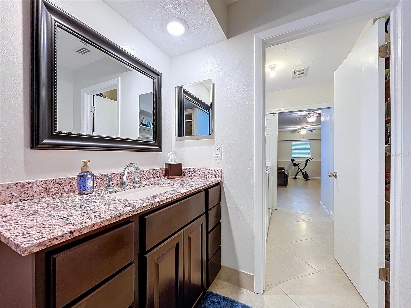 RIDGEWOOD ESTS 18TH ADD - Residential