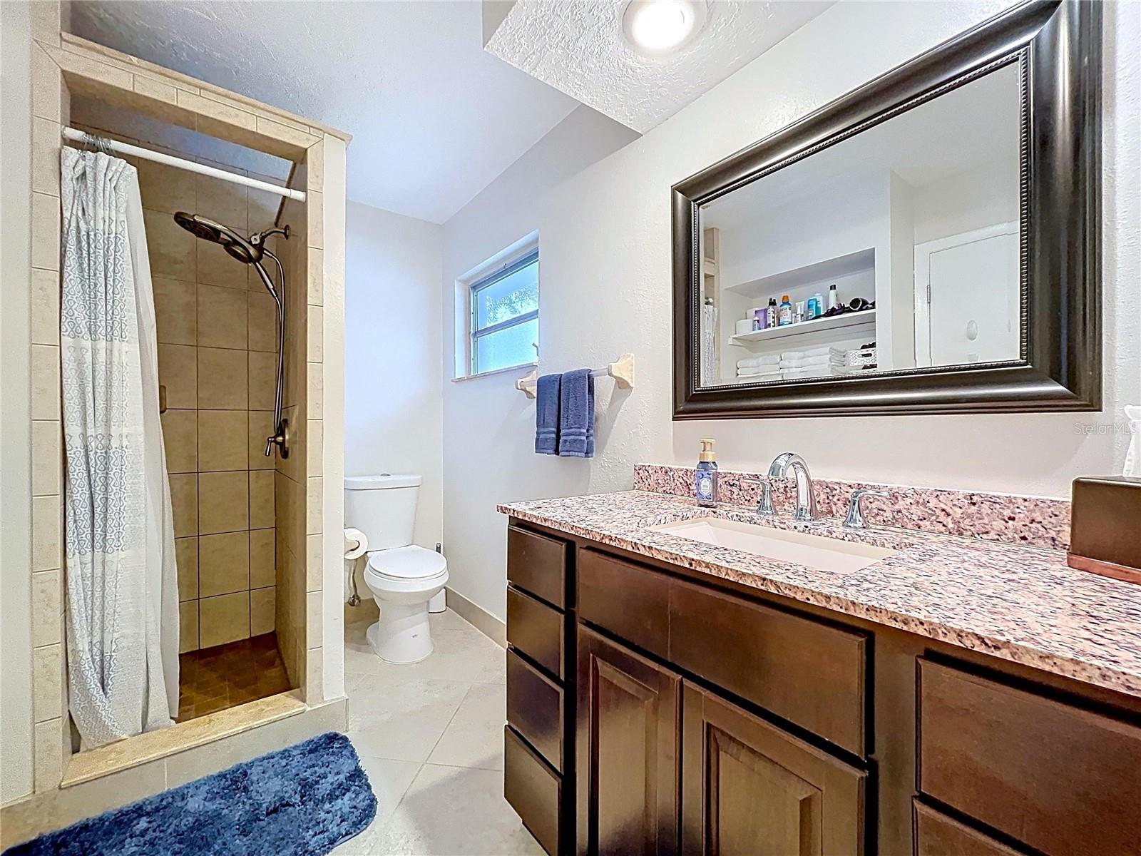 RIDGEWOOD ESTS 18TH ADD - Residential