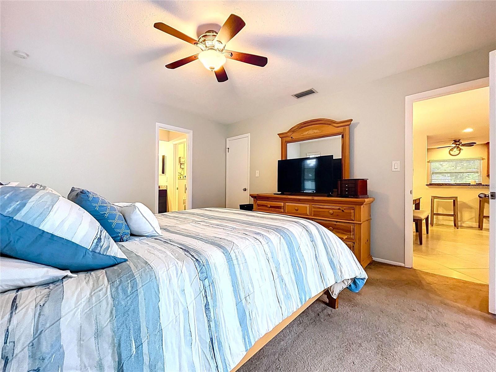 RIDGEWOOD ESTS 18TH ADD - Residential