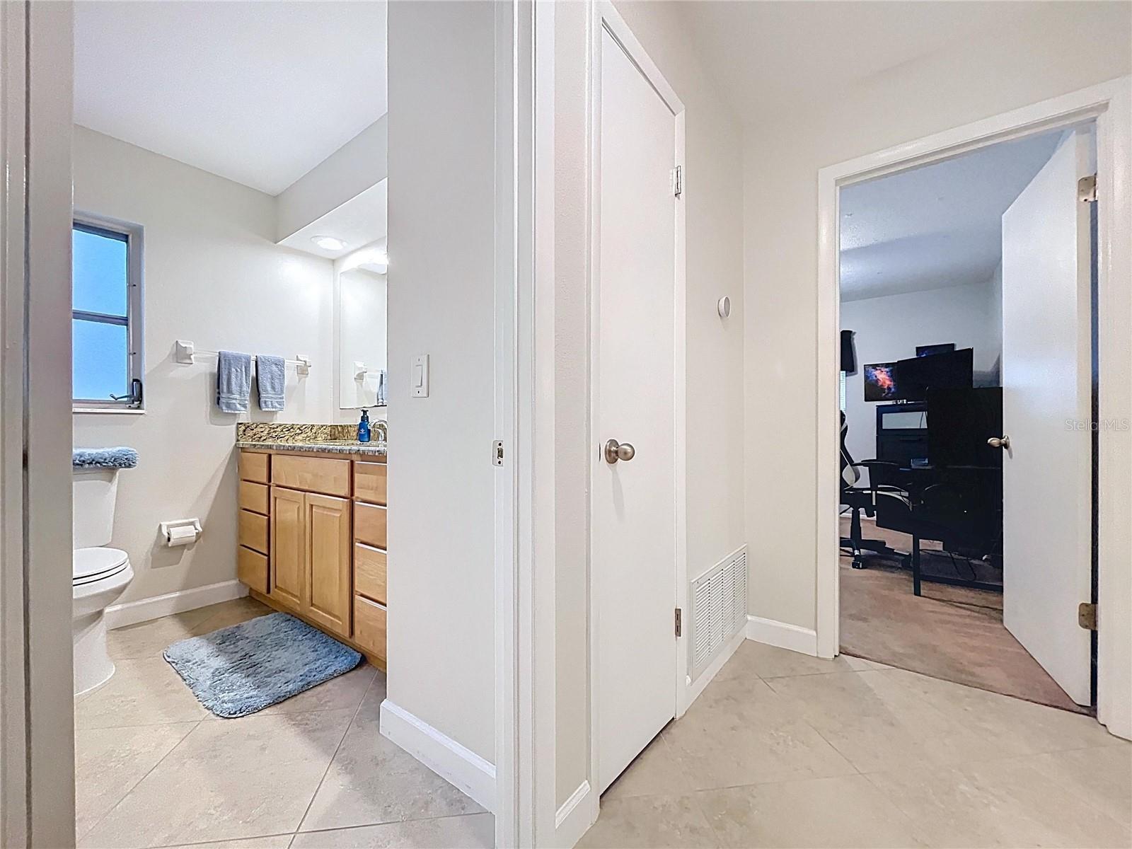 RIDGEWOOD ESTS 18TH ADD - Residential