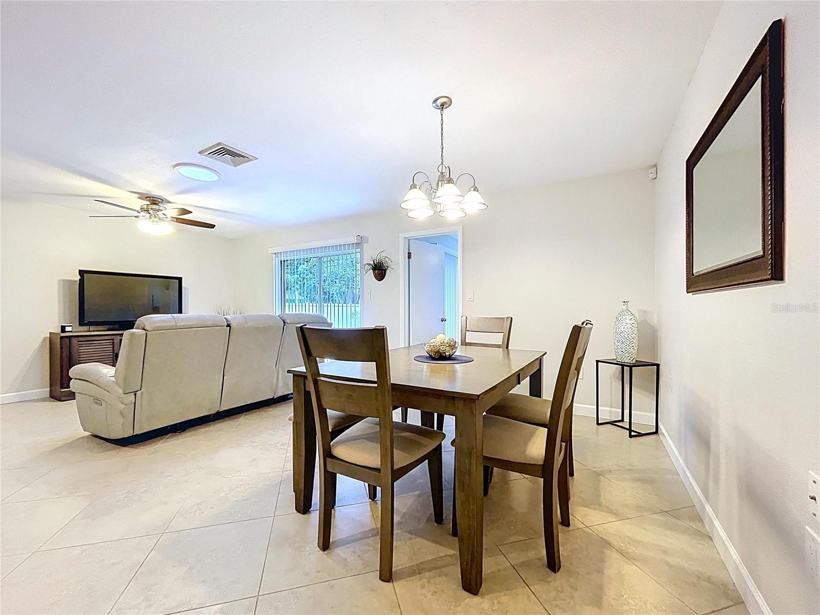 RIDGEWOOD ESTS 18TH ADD - Residential