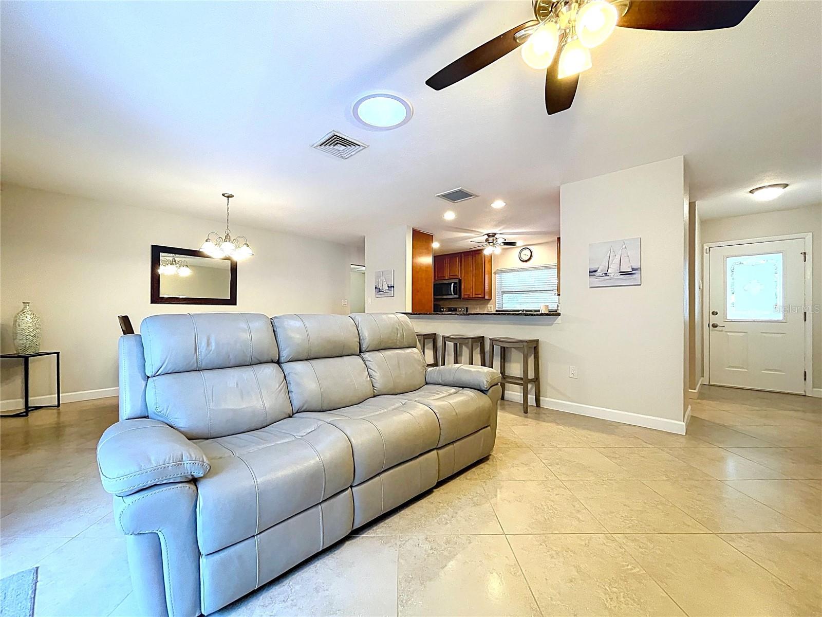 RIDGEWOOD ESTS 18TH ADD - Residential