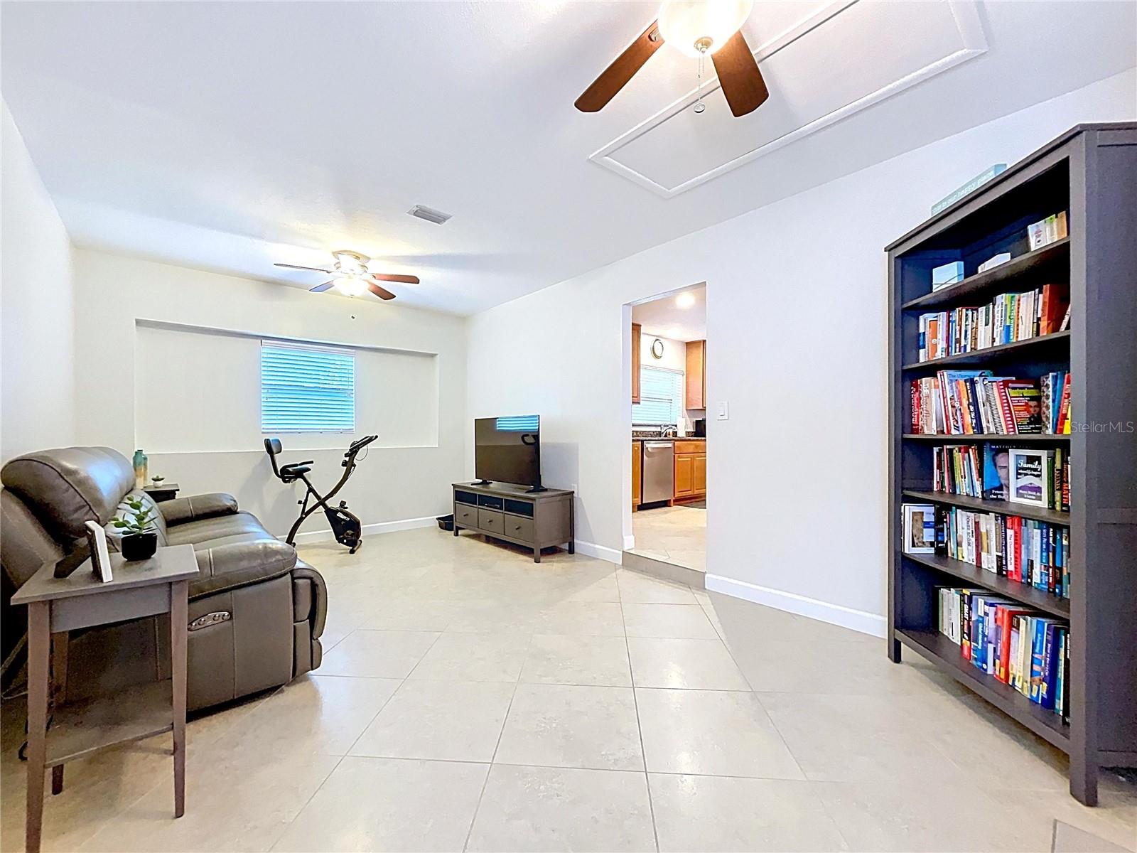 RIDGEWOOD ESTS 18TH ADD - Residential