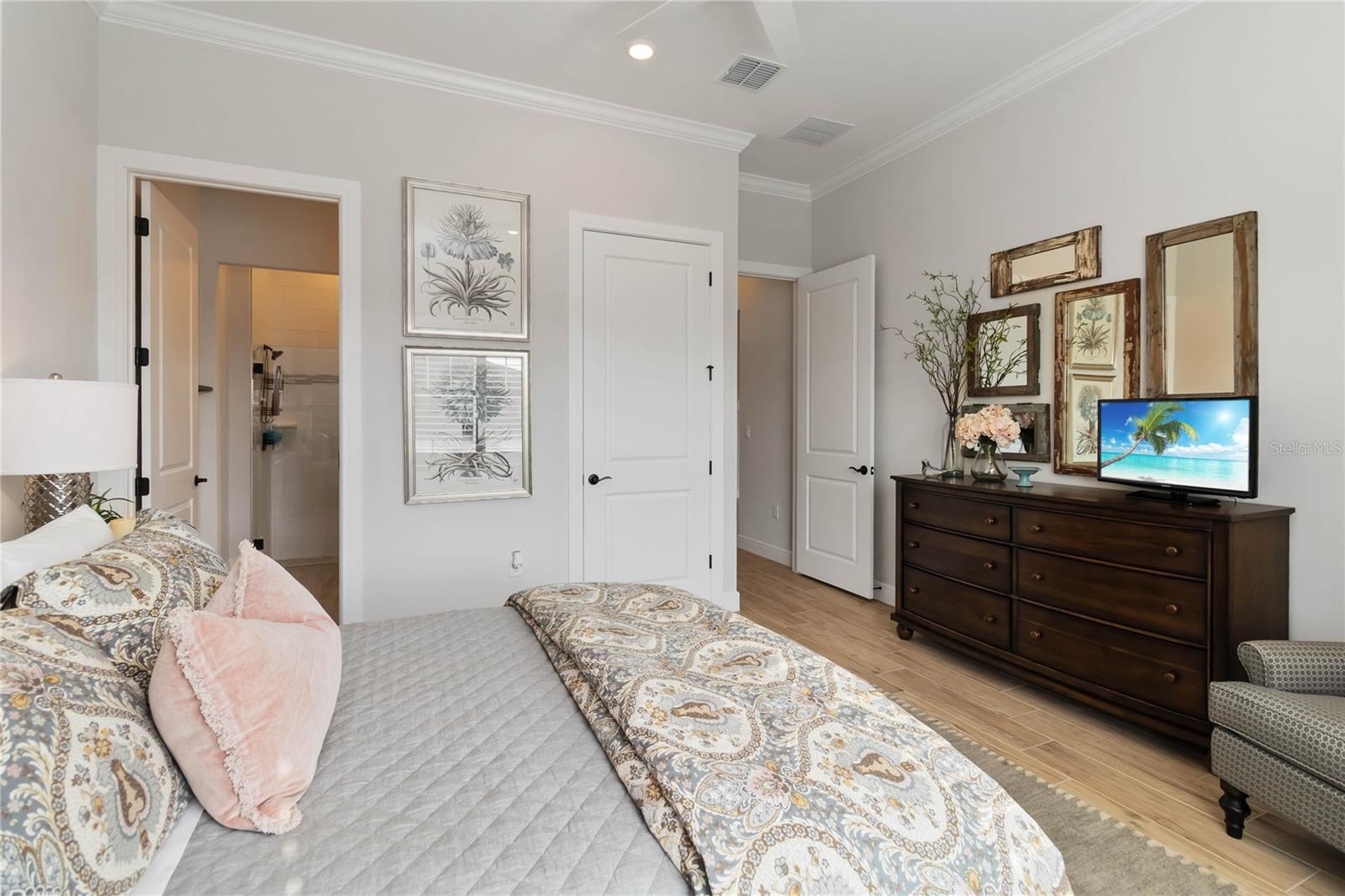 DEL WEBB SUNBRIDGE - Residential