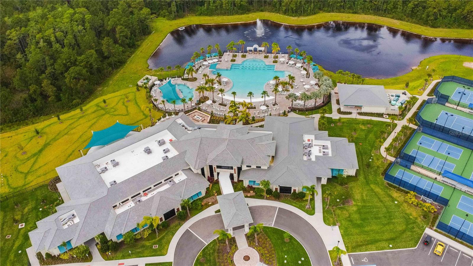 DEL WEBB SUNBRIDGE - Residential