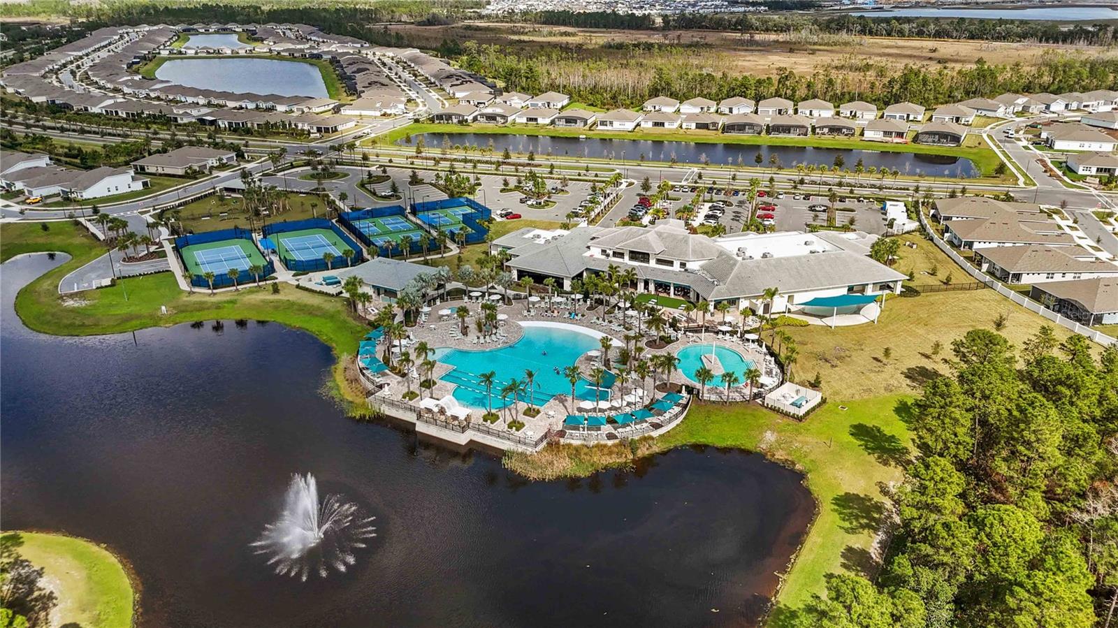 DEL WEBB SUNBRIDGE - Residential