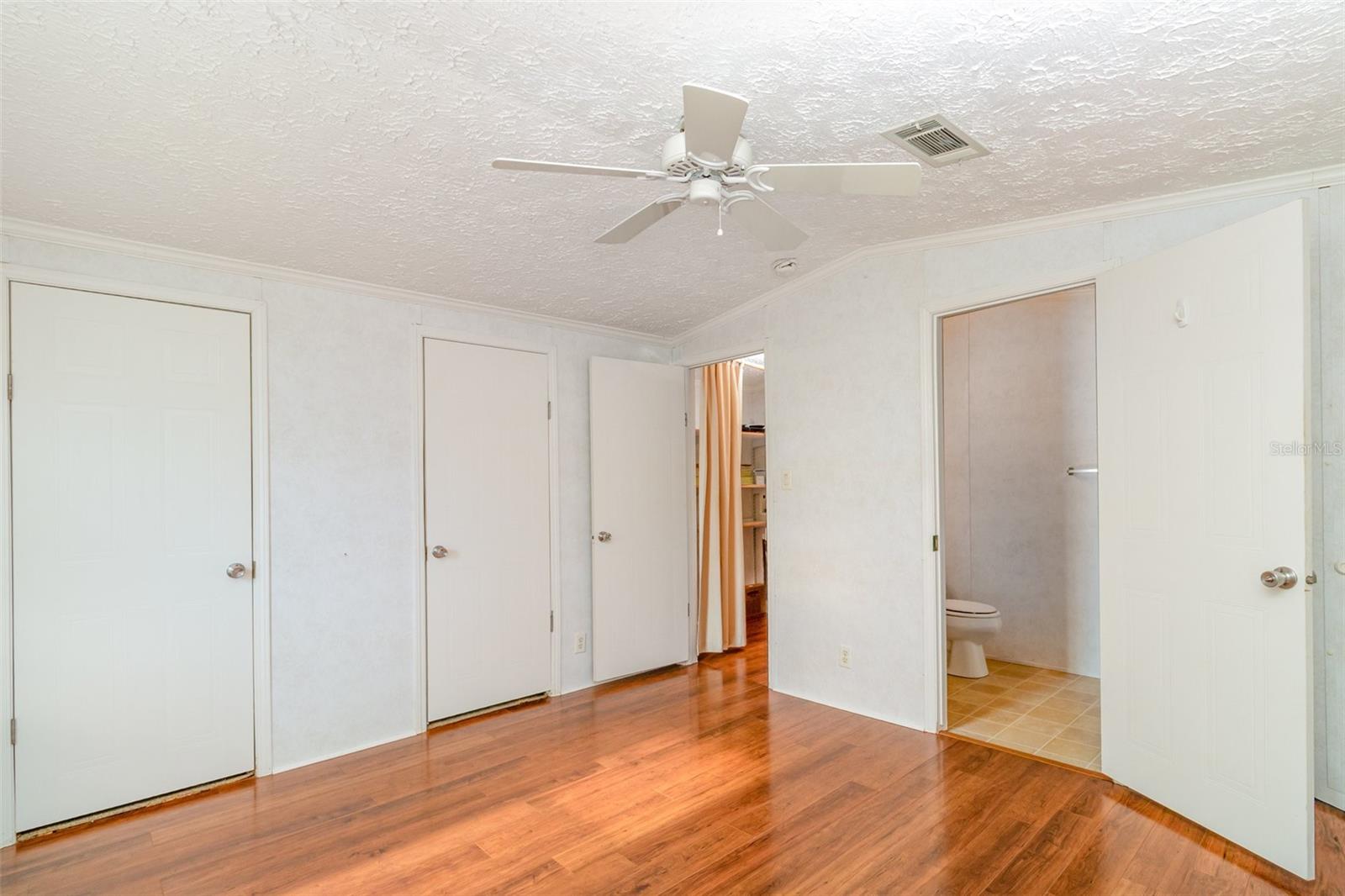 WINDMILL VILLAGE - Residential