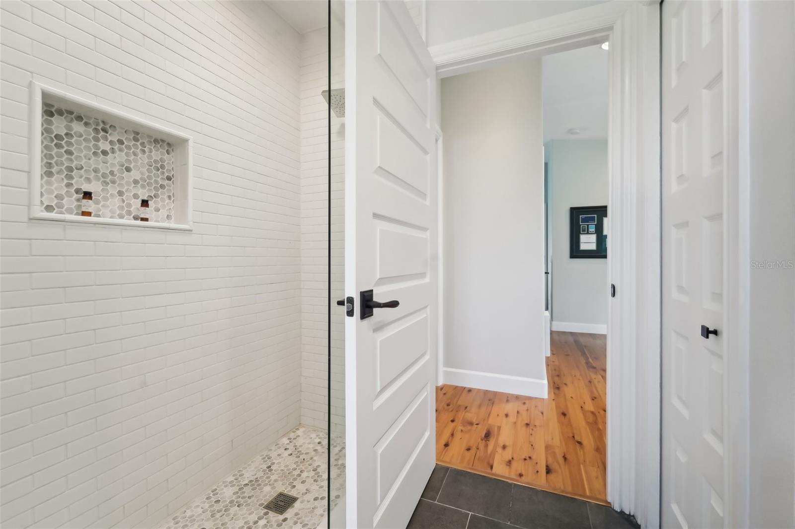 LAGUNA YACHT VILLAGE - Residential