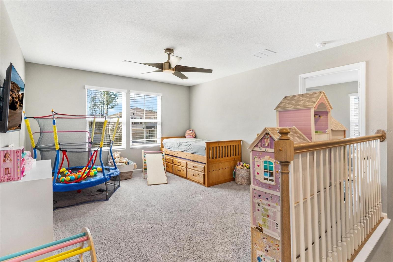 SEASONS/PK HILL - Residential