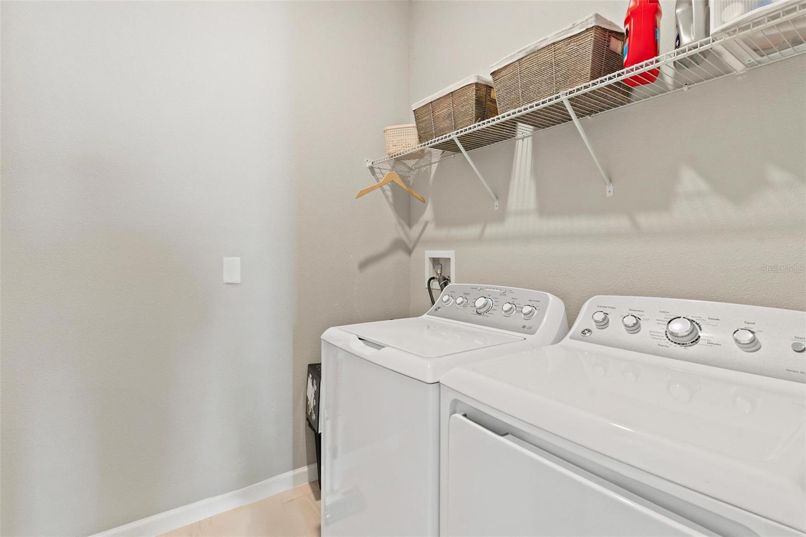 SEASONS/PK HILL - Residential