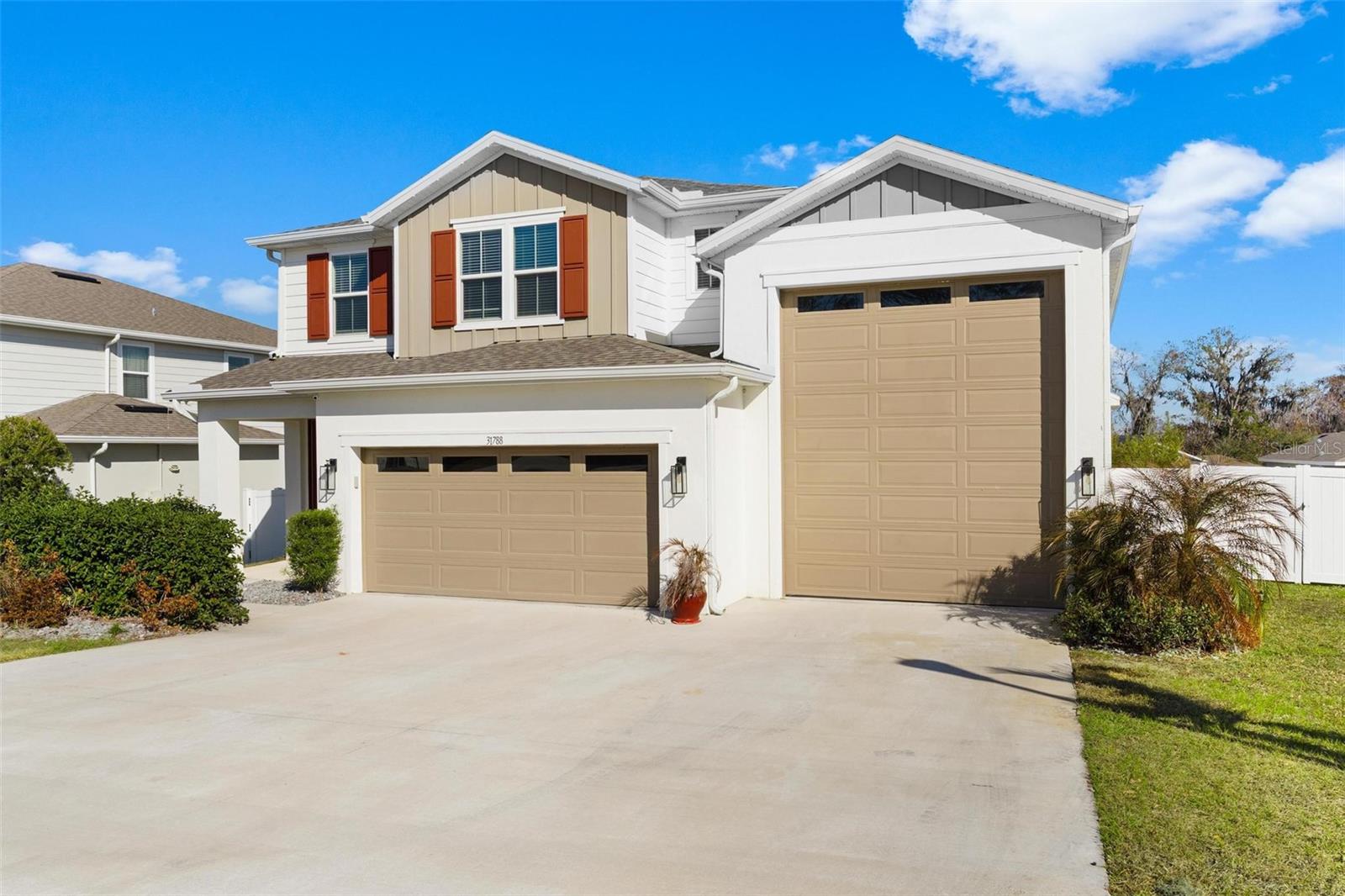 SEASONS/PK HILL - Residential