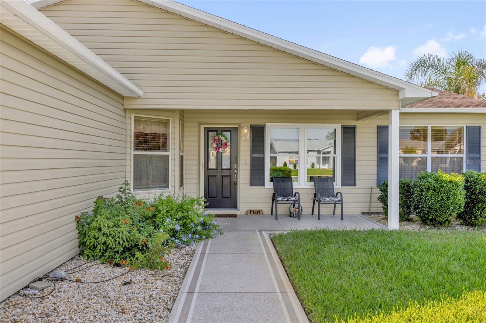 1707 GOMEZ PLACE