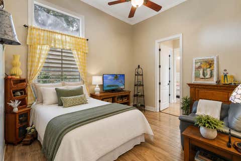 Tiny photo for 25514 High Hampton Circle, Sorrento, FL 32776 (MLS # NS1088519)