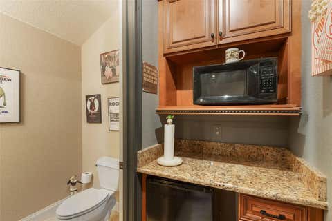 Tiny photo for 25514 High Hampton Circle, Sorrento, FL 32776 (MLS # NS1088519)