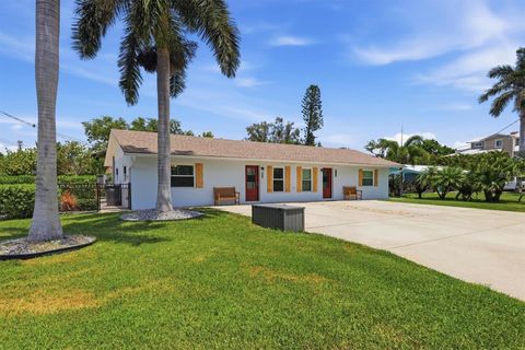 Photo of 10121 46th Avenue W, Bradenton, FL 34210 (MLS # A4692697)