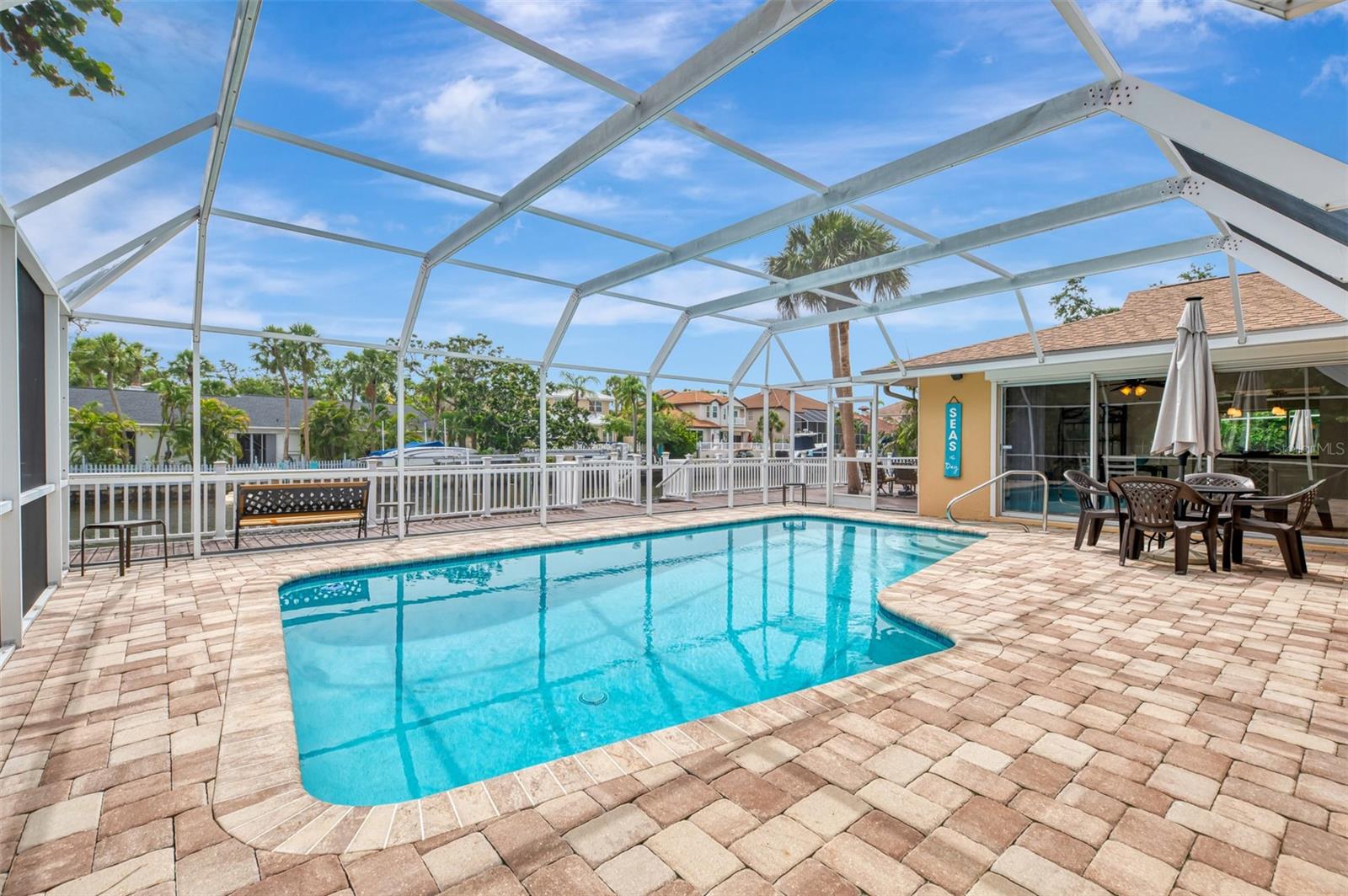 SIESTA BEACH - Residential Lease