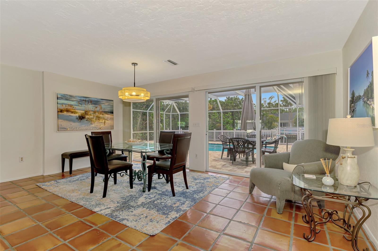 SIESTA BEACH - Residential Lease