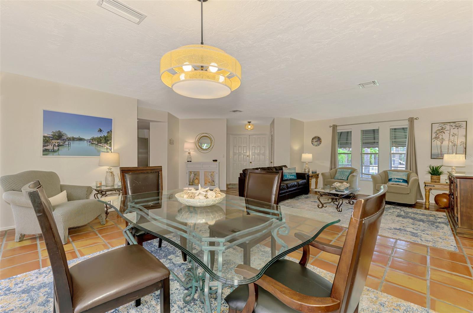 SIESTA BEACH - Residential Lease