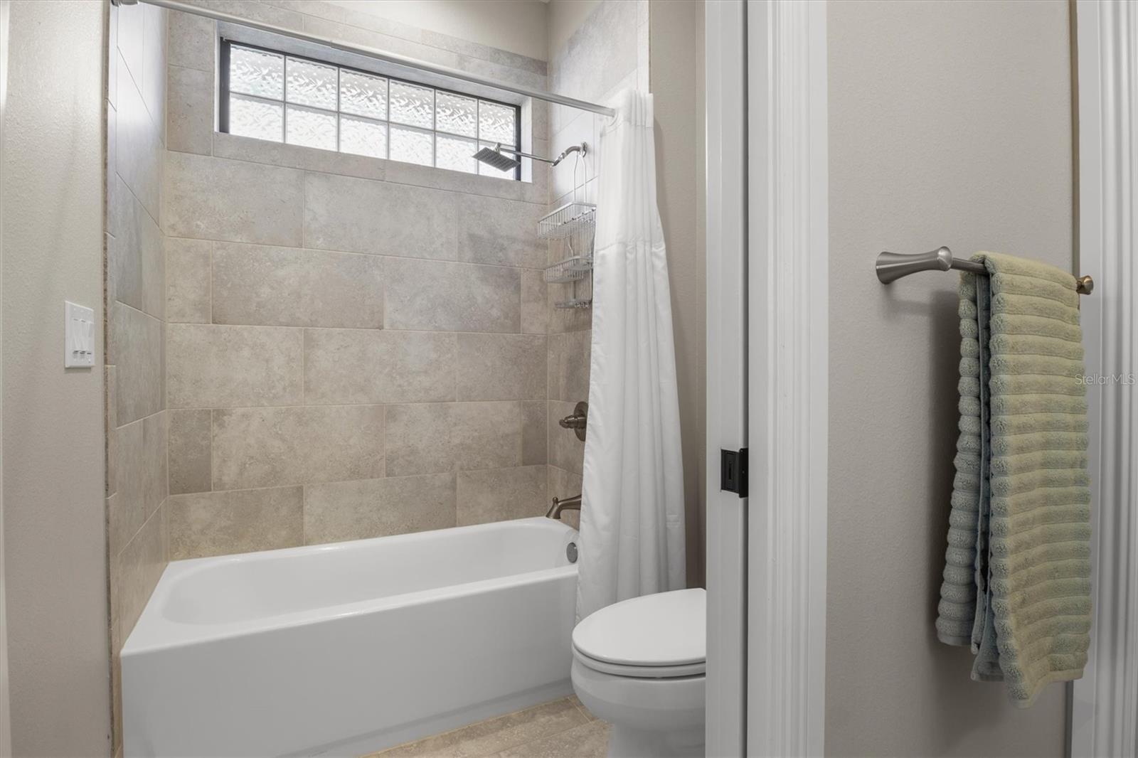 LAKE JAMES PH 3 - Residential