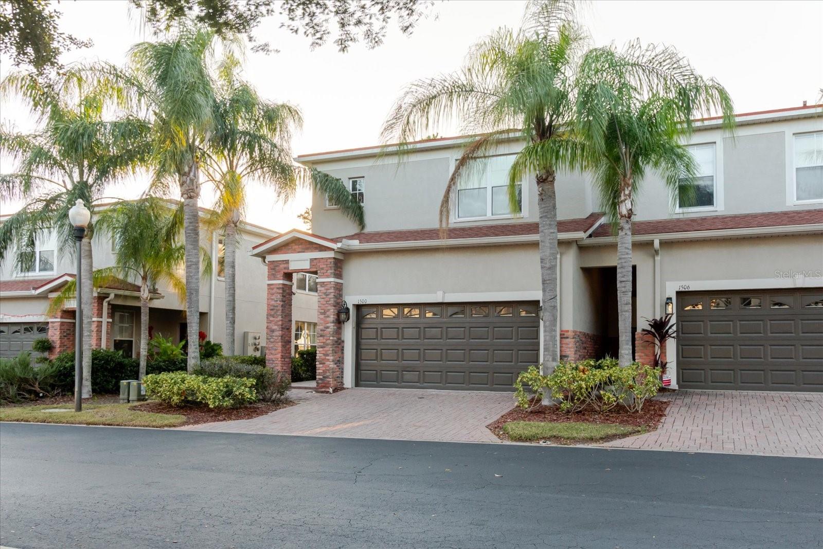 BECKETT WAY TWNHMS - Residential